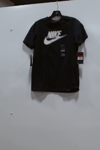 Nike Boys' Short Sleeve Graphic T-Shirt