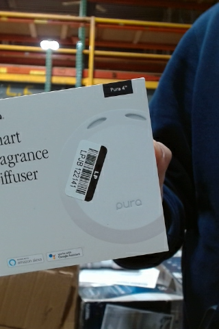 Pura Smart Fragrance Diffuser