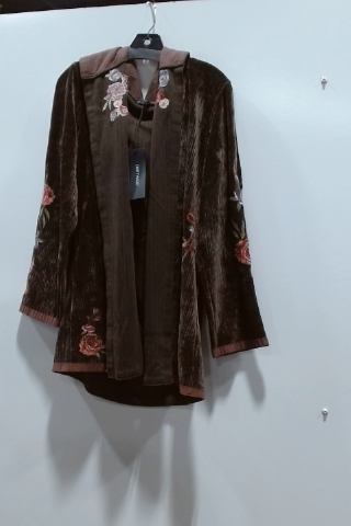 Lost Trace Brown Floral Velvet Jacket