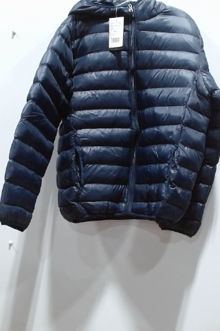 Uniqlo Women's Ultra Light Down Hooded Jacket