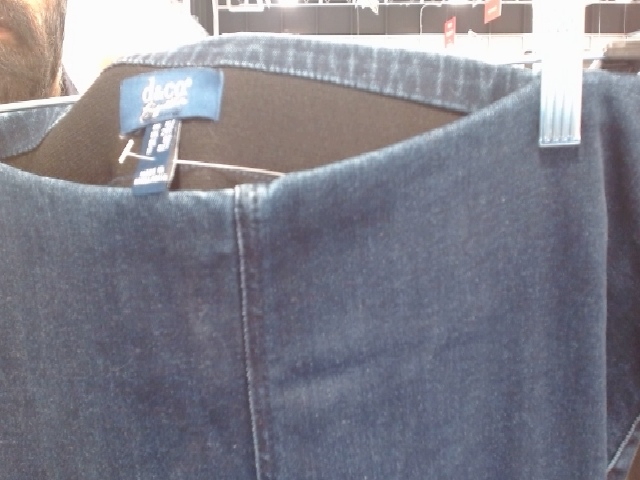Daca Jeans