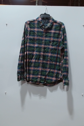 GAP Men's Standard Fit Cotton Flannel Shirt