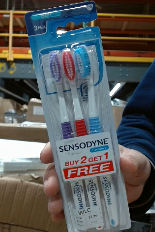 Sensodyne Sensitive Soft Toothbrush 3-pack