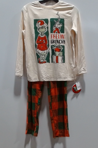 Dr. Seuss The Grinch Pajama Set