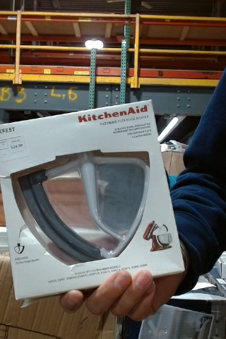 KitchenAid Tilt-Head Flex Edge Beater