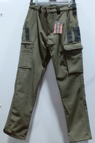 THE BLACK TAG Green Cargo Pants