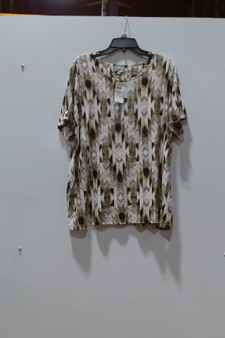 Alfred Dunner Women's Green Pattern Short Sleeve Top