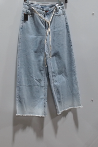 Wax Jeans Wide Leg Cropped Jeans