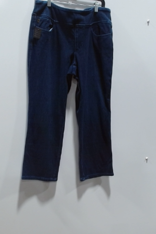 Lee Women's Pull On Straight Leg Jeans