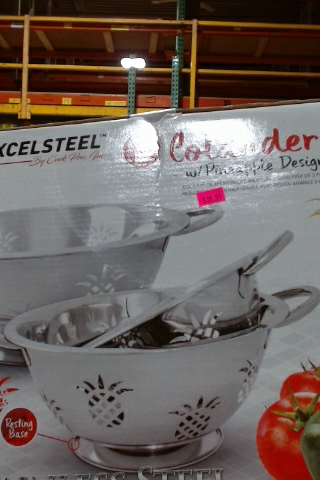 Excelsteel Colanders with Pineapple Design
