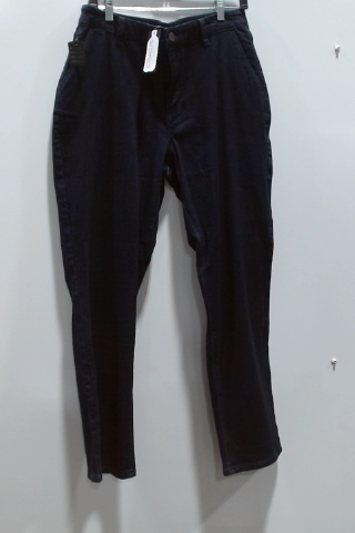 Lee Women's Classic Fit Monroe Straight Leg Pant