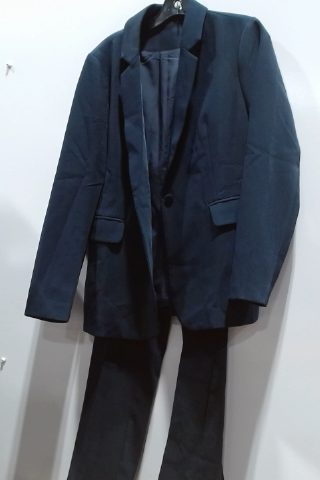 Elegant Green Blazer & Pants Set