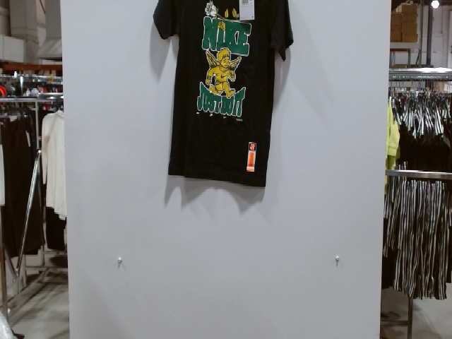 Nike Graphic T-Shirt