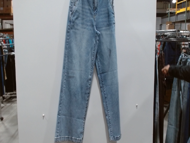 R&M Richards Women's Wide Leg Jeans
