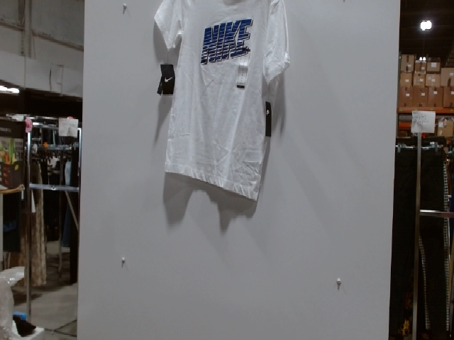 Nike Boys' White Graphic T-Shirt