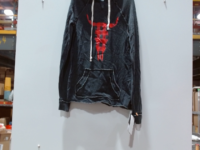 Almost Famous Women's Graphic Pullover Hoodie