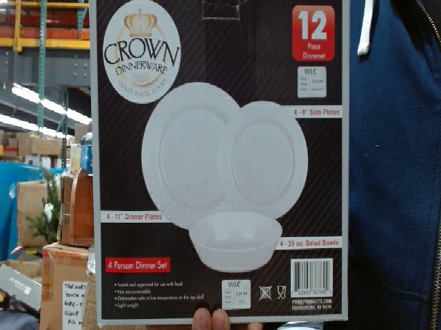 Crown Dinnerware 12 Piece Dinner Set