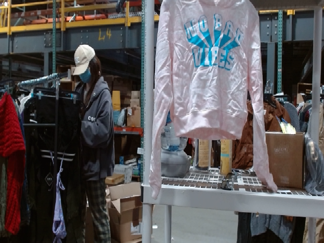 No Bad Vibes Pink Hoodie