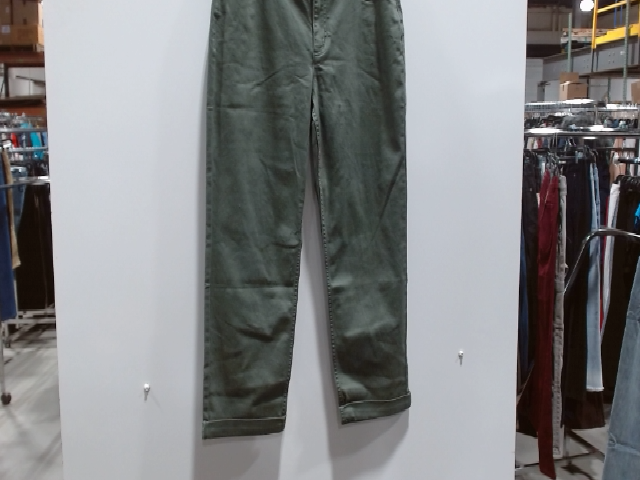 Women's Croft & Barrow Green Pants