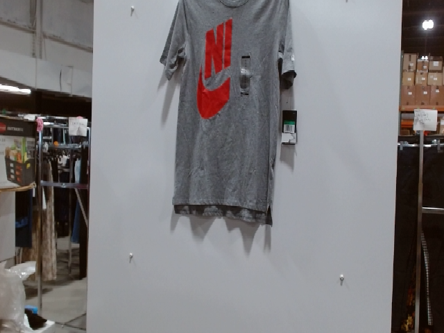 Nike Gray Graphic Tee