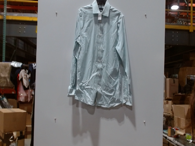 Banana Republic Men's Long Sleeve Button-Down Shirt