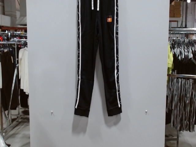 Nike Boys' Dri-FIT Tapered Graphic Training Pants