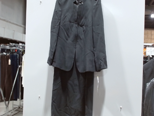 Tahari Women's Gray Skirt Suit Outfit Set