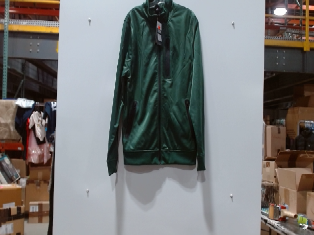 Original Use Men's Green Velvet Activewear Jacket