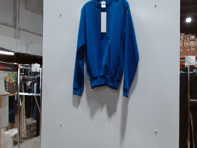 Gildan Adult Heavy Blend Crewneck Sweatshirt