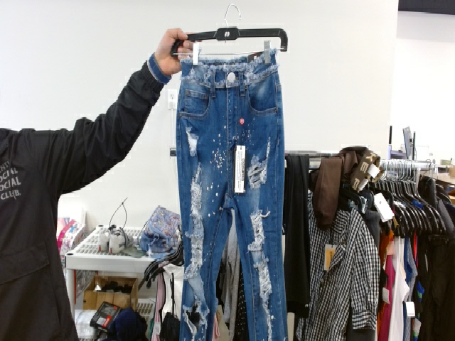REDFOX JEANS Distressed Jeans