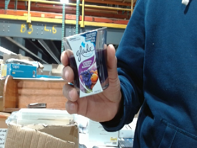 Glade Lavender & Peach Blossom Scented Oil Refill