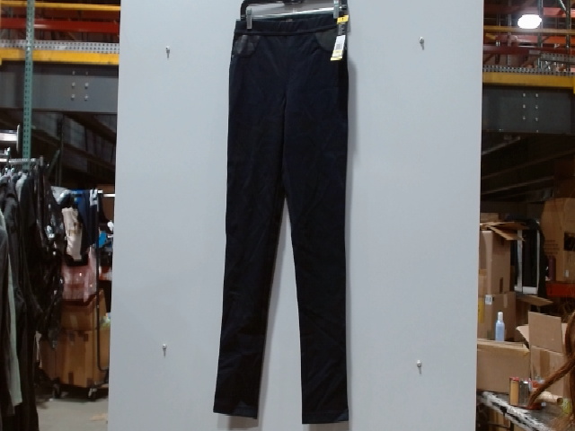 Alfred Dunner Black Polyester Pants