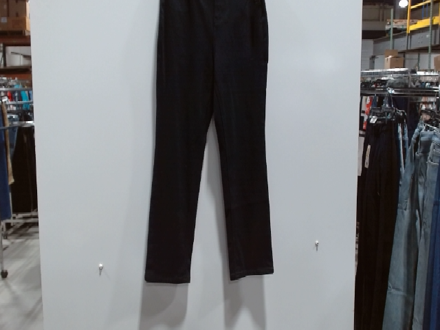 Black Jeans