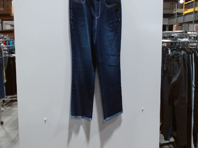 Chico's Women's Pull On Crop Jeans