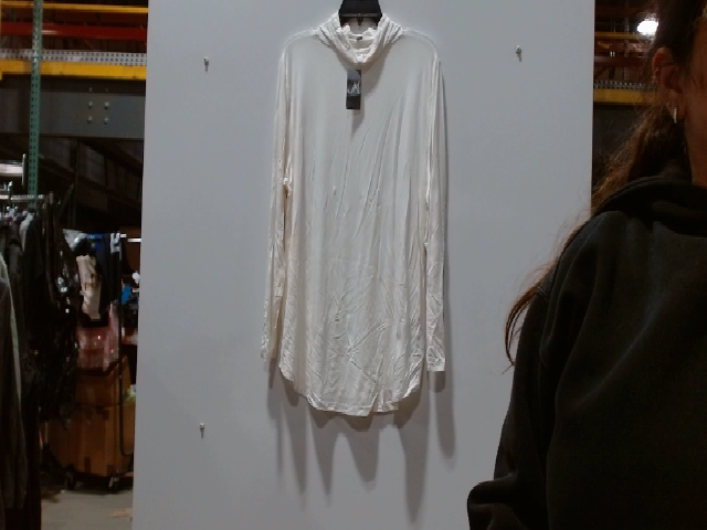 M White Long Sleeve Mock Neck Top