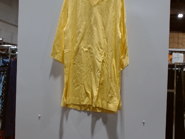 JJILL Women's Yellow V-Neck 3/4 Sleeve Shirt