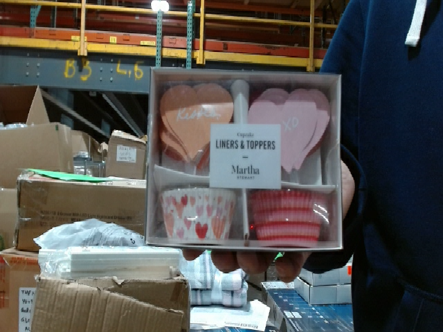 Martha Stewart Valentine's Day Cupcake Liners & Toppers Set