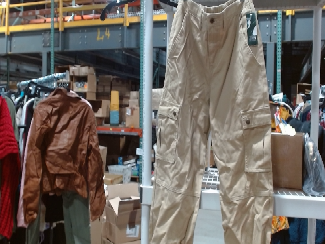 Wild Fable Women's High-Rise Cargo Pants