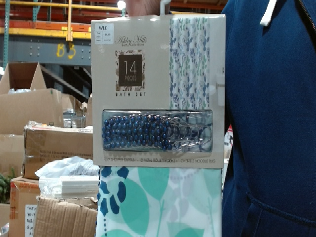 Ashley Mills 14 Piece Bath Set