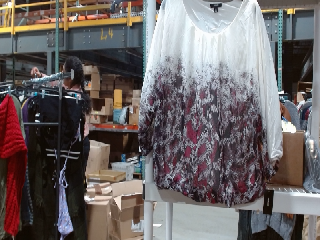 Ava & Viv White Blouse