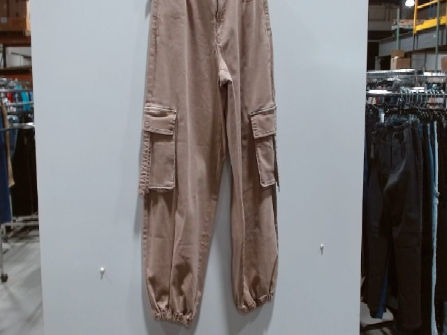 Romeo & Juliet Couture Utility Cargo Pants