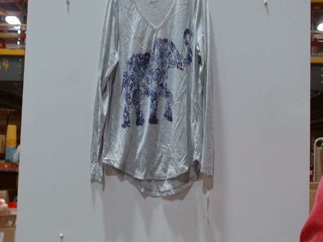Style & Co Women's Long Sleeve Elephant Graphic Top