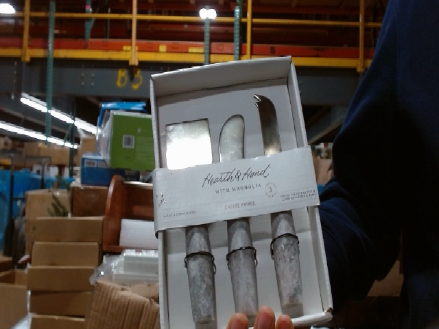 Hearth & Hand with Magnolia Cheese Knives Set