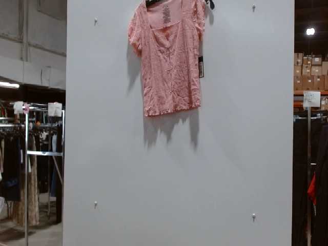 No Boundaries Coral Rayon Blouse - Size S