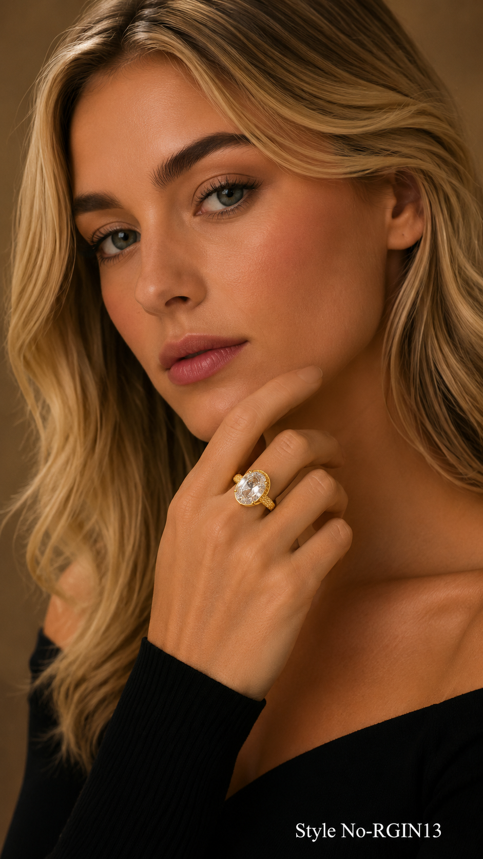 Gold Oval Crystal Halo Ring | RGIN13