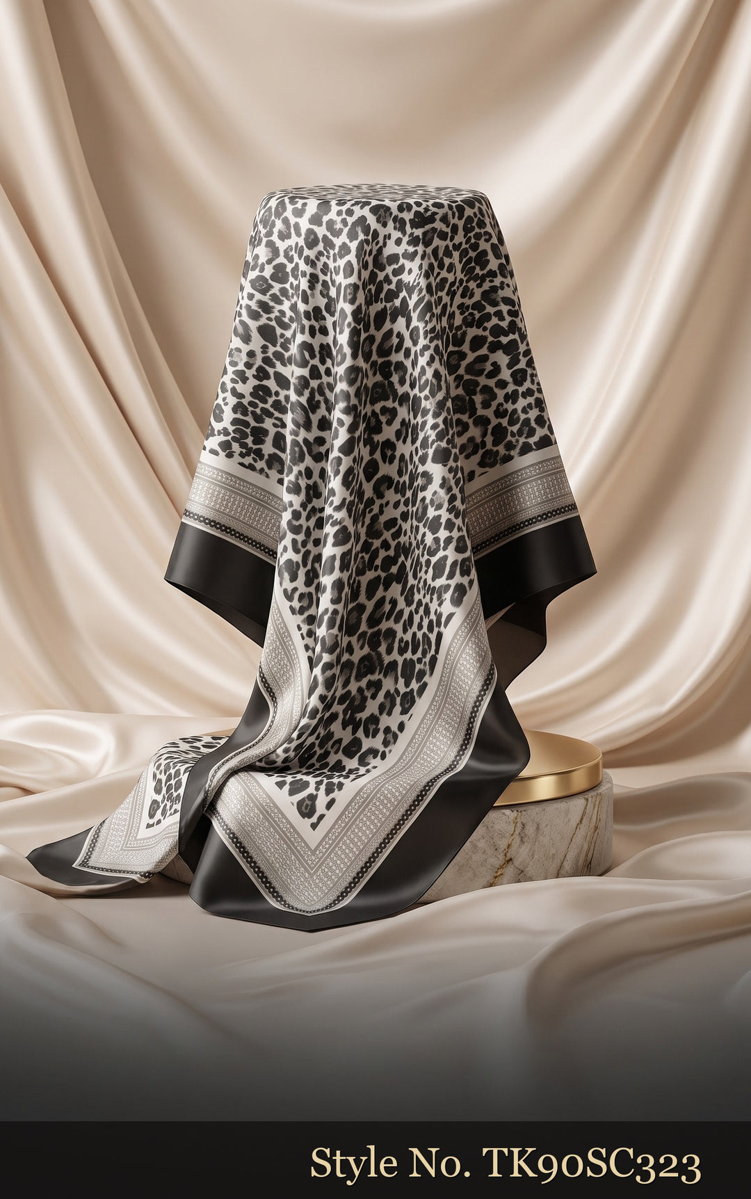 Black and Ivory Scarf with Leopard-Style Print – TK90SC323