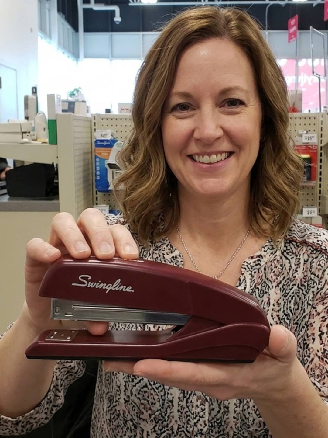Swingline Standard Desktop Stapler